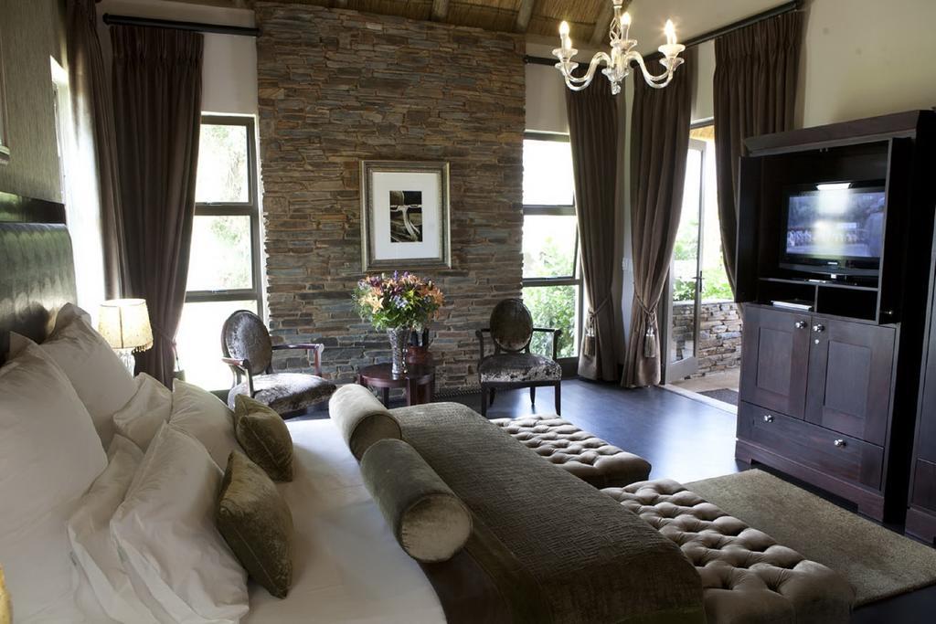 Valley Lodge & Spa 마갈리스버그 객실 사진