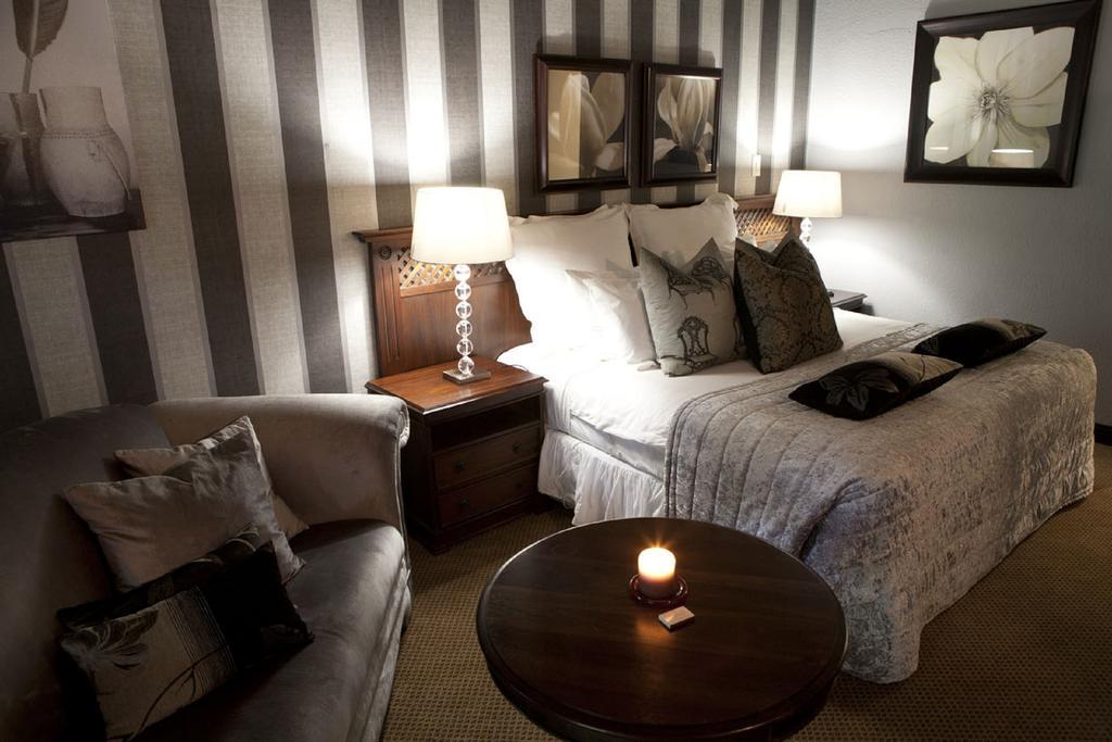 Valley Lodge & Spa 마갈리스버그 객실 사진