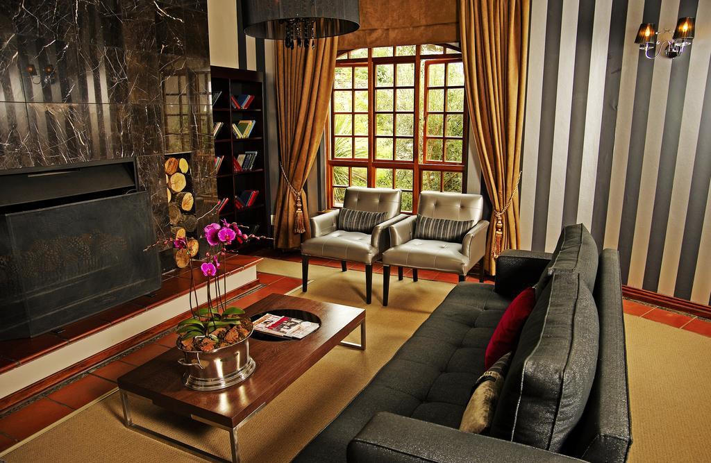 Valley Lodge & Spa 마갈리스버그 외부 사진